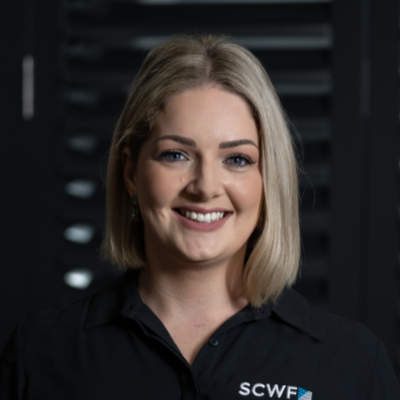 Head shot photo of Aimee Kemp